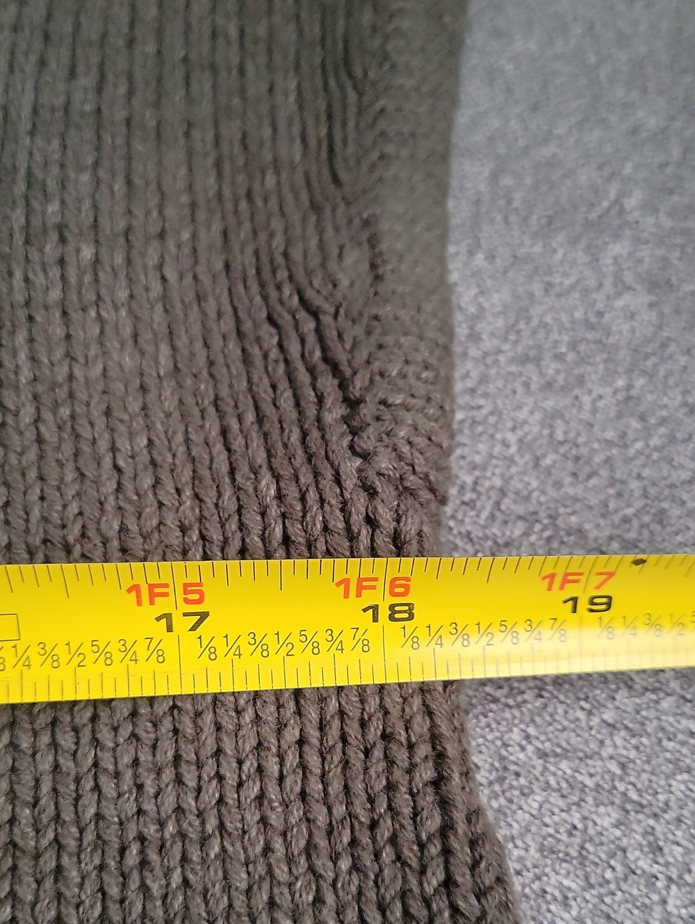 BCBGeneration Button Mock Neck Knit Short Sleeve Sweater Green Muted - Picture 12 of 14